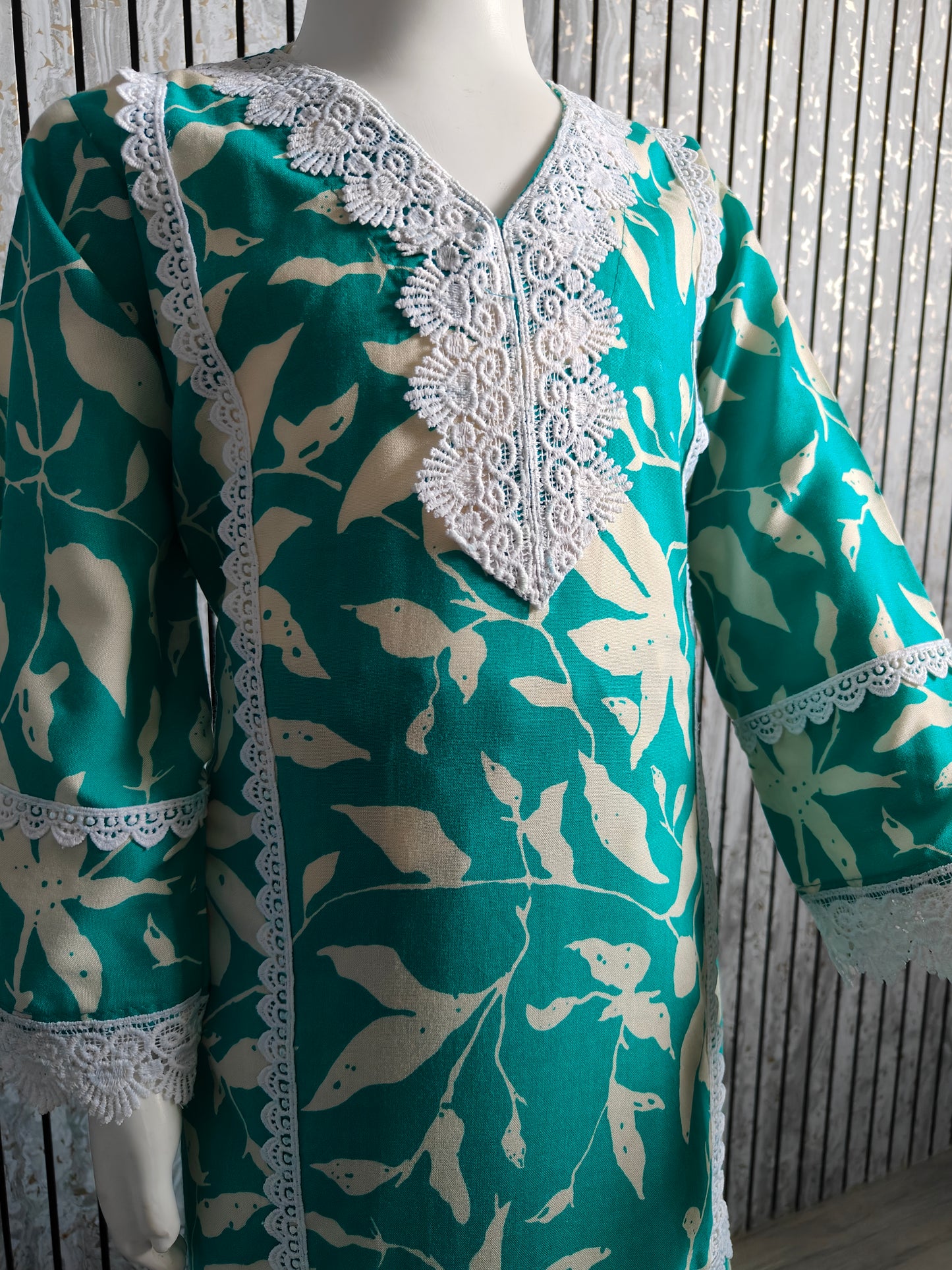 Girls' Floral Teal with White Lace Work Co-Ord Set (Age 4-13, Size 24-34)
